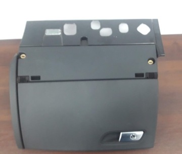 фото thumb №1, Бардачок пасажира audi a7 4g8857035