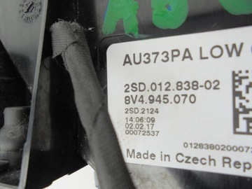 фото thumb №11, Audi оригинальный номер 8v4945070 лампа задняя p
