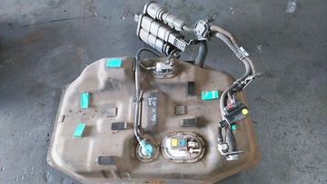 фото thumb №1, Hyundai sonata vii lf 2015- гибрид бак топлива