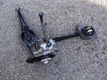 фото thumb №1, Важелі поворотний кулак права superb iii passat b8 2wd