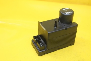 фото thumb №1, Помпа замка центрального mercedes w202 2028001048