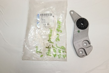 фото thumb №1, Opel corsa e кронштейн крепление pod радиатор правое