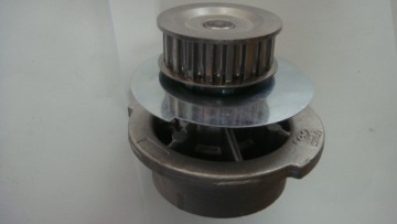 Купити Насос системи охолодження opel 1334024 gk, фото thumb