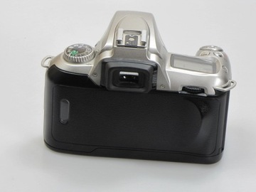 КАМЕРА Nikon F55 – КОРПУС