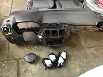 фото thumb №3, Mercedes b klasa w246 консоль подушки безопасности ремни orygi