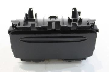 фото thumb №1, Vw touareg 3 бардачок 760864061