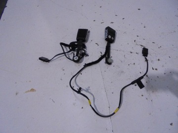 фото thumb №1, Пряжка поперечина левый перед alfa romeo giulietta