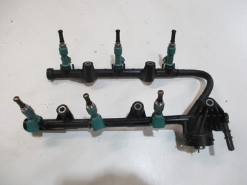 фото thumb №1, Молдинг упорскування lexus rx450 3.5i гібрид