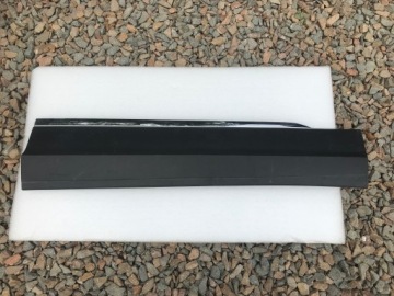 Купить Vw tiguan 5na правая молдинг na дверь задняя 2016-, фото thumb