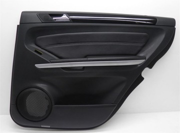 фото thumb №1, Обшивка оббивка двері правий задня mercedes gl x164