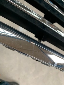 фото thumb №5, Vw touareg 760 18- решітка радіатора