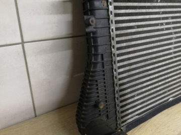 фото thumb №4, Радиатор воздуха интеркулер audi a3 8p0 2.0tdi