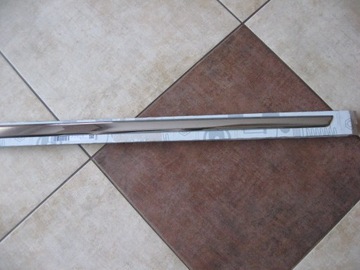 фото thumb №9, Молдинг двері - ліва - права - mercedes glk w204