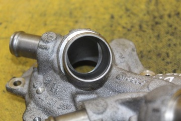 фото thumb №7, Основание насоса wody vw polo vi 1.0 mpi dfn