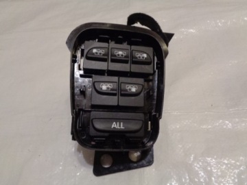 фото thumb №1, Espace v переключатель подогрев сидений 285m06817r