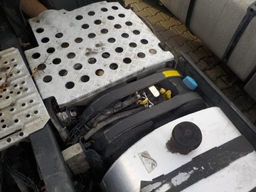 фото thumb №2, Scania r бак adblue