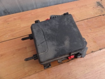 фото thumb №1, Renault fluence 2010 корпус usm-u предохранителей