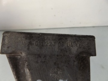 фото thumb №4, W203 2,2cdi кронштейн двигателя правая 6112230804