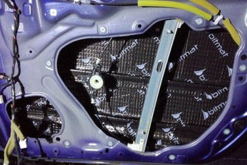 фото thumb №12, Килимок шумопоглинаюча butylowa бітумна butyl 2,5mm wulkanizacja з планка