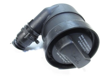 фото thumb №1, Кришка заливання масла вентиляція картера vw new beetle 1.6 golf 4