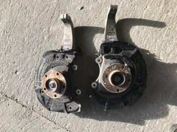 фото thumb №1, Bmw 5 f10 f11 поворотный кулак перед правая левая