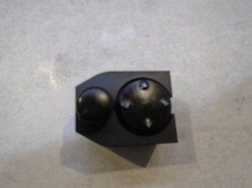 фото thumb №1, Перемикач регулювання дзеркал audi a3 8d0959565