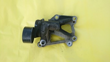 фото thumb №1, Peugeot 208 подушка кронштейн 1.2 vti