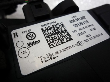 фото thumb №6, Лампы vw arteon full led левая правая 2017 идеальное состояние