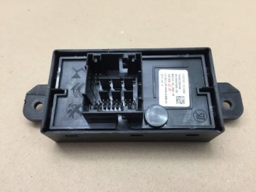Купити Citroen ds7 модуль блок керування 9818091680, фото thumb