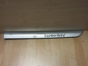 фото thumb №1, Volkswagen оригінальний номер 3g0854949e планка двері задня