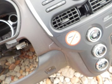 фото thumb №6, Панель роздавальна консоль mitsubishi i-miev 2009-