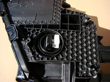 фото thumb №8, Lexus nx lift 2018 - лампа правая передняя