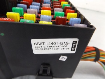 фото thumb №4, Fiesta mk6 lift 1,4tdci коробка запобіжників