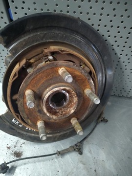 фото thumb №2, Grand cherokee wk2 11-20r поворотный кулак левый зад