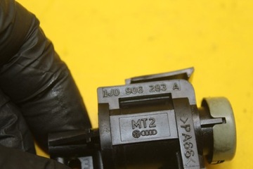 фото thumb №5, Клапан вакуумa anj lt35 2.5tdi 1j0906283a