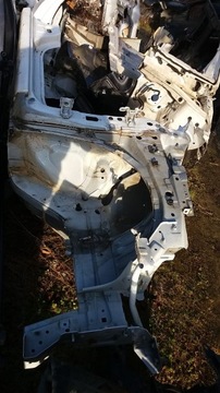 фото thumb №1, Четверть перед правая reno clio iv dv369 порог