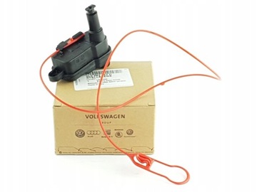 фото thumb №1, Volkswagen оригінальний номер 8v0862153a привід кришка заливної пального