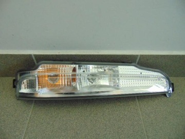 фото thumb №1, Лампа поворотник mercedes-benz оригінальний номер a9678200221