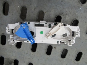 фото thumb №2, Панель кондиціонера обдув scenic iii 2012 r