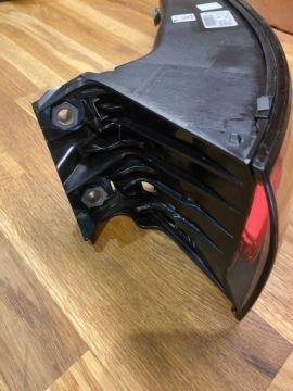 фото thumb №5, Porsche cayenne 17- лампа правий задня led 9y0945096d