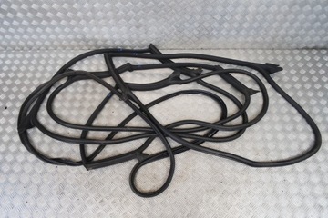 фото thumb №1, Audi a5 8w sportback прокладка дверь левая перед