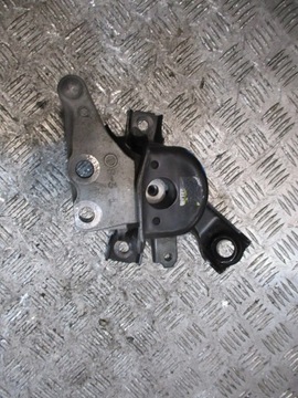 фото thumb №1, Кронштейн подушка toyota rav 4 rav4 2,5hyb 18r