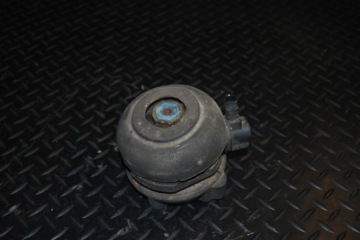 фото thumb №1, Подушка двигателя audi a8 d3 4.2 4e0199381
