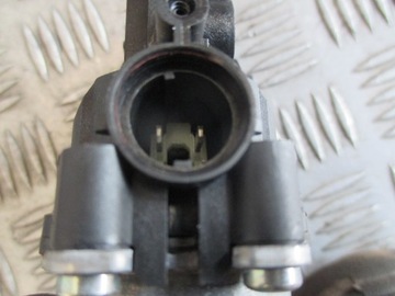 фото thumb №6, Моторчик скло лівий задня kia ceed lift 09-12