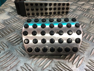 фото thumb №3, Mercedes slk r170 накладки na педалі автоматична коробка передач