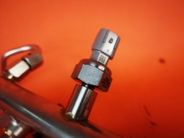 Volvo v40 2017 молдинг форсунки x4 комплект 31478606 / 31478555 в Україні, фото thumb