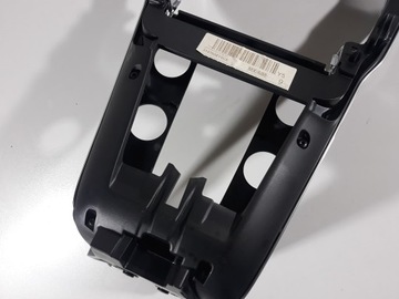 фото thumb №13, Volvo v40 12- рамка радио панель обдув