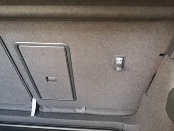 фото thumb №12, Крючок багажника vw audi seat skoda оригинал 57a867785a