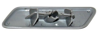 фото thumb №2, Правая заглушка омывателя toyota rav4 2005-2008