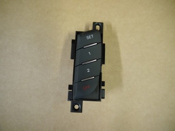 фото thumb №1, Audi a6 c7 кнопка памяти сиденье 4g0959769